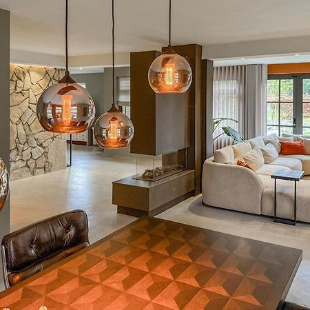 Beautiful Home In Son En Breugel With House A Panoramic View Son en Breugel Exterior foto