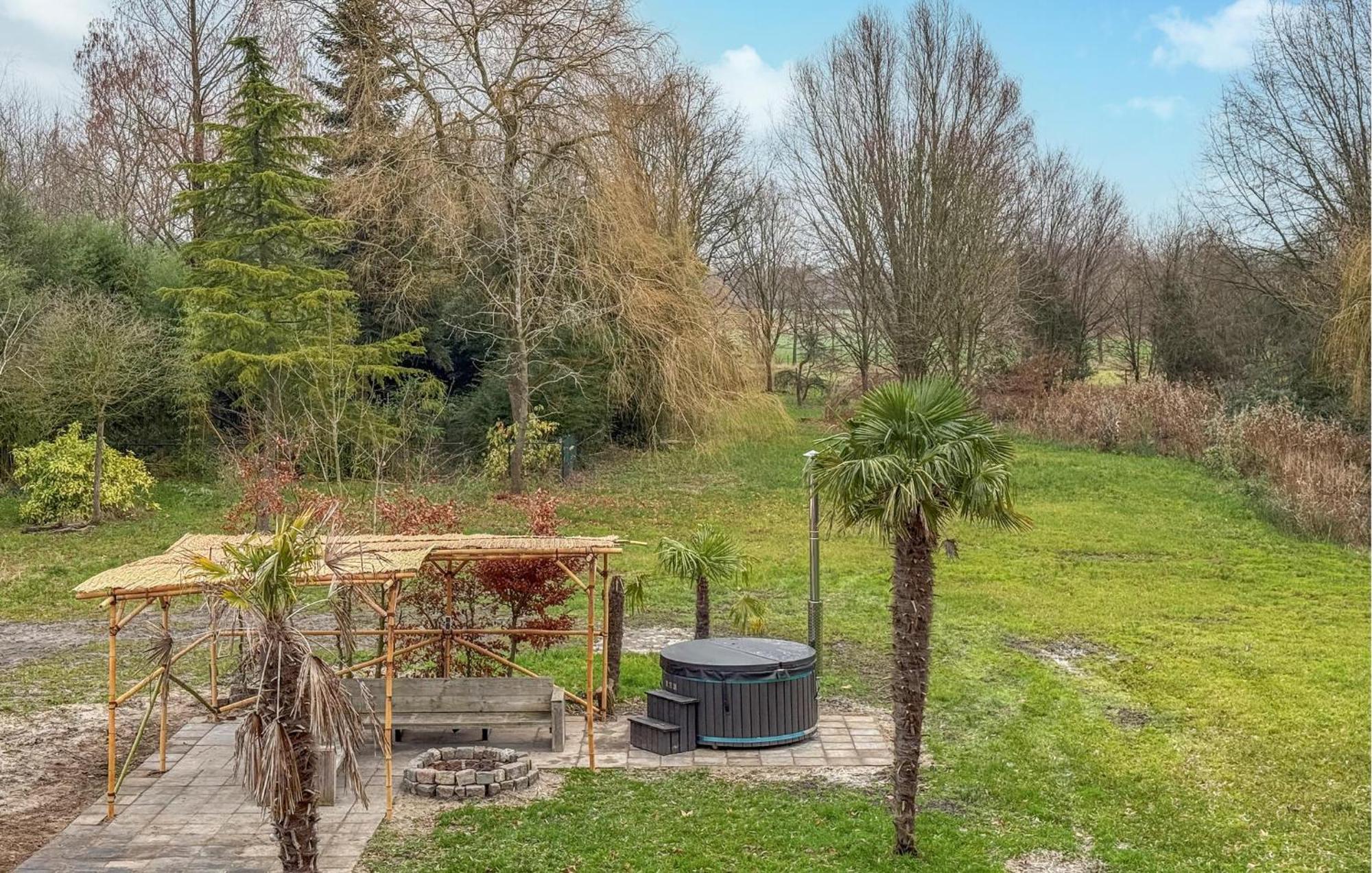 Beautiful Home In Son En Breugel With House A Panoramic View Son en Breugel Exterior foto