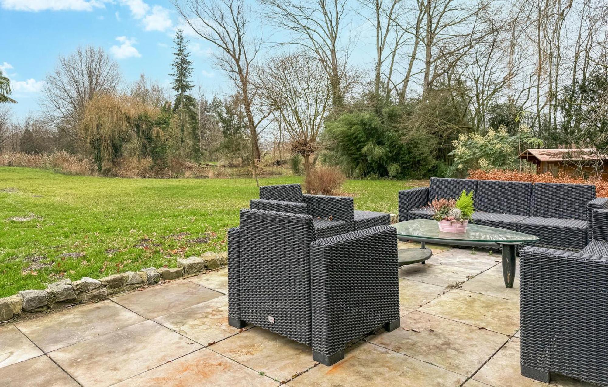 Beautiful Home In Son En Breugel With House A Panoramic View Son en Breugel Exterior foto
